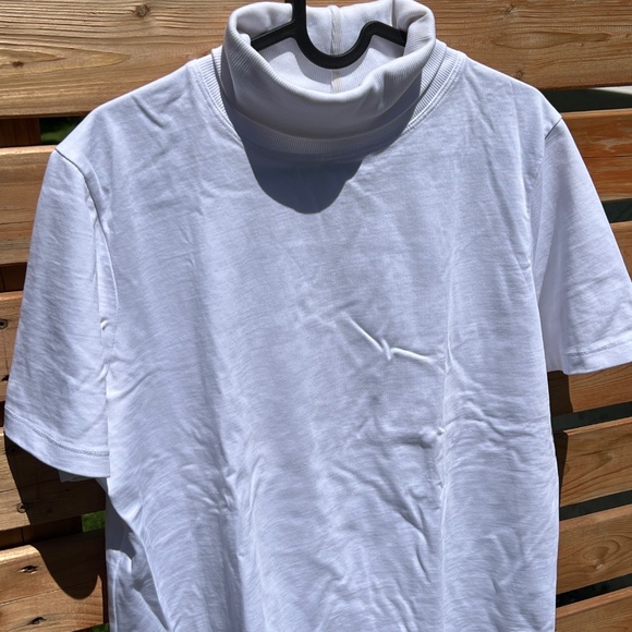 Zara short-sleeved turtleneck - Picture 2 of 2